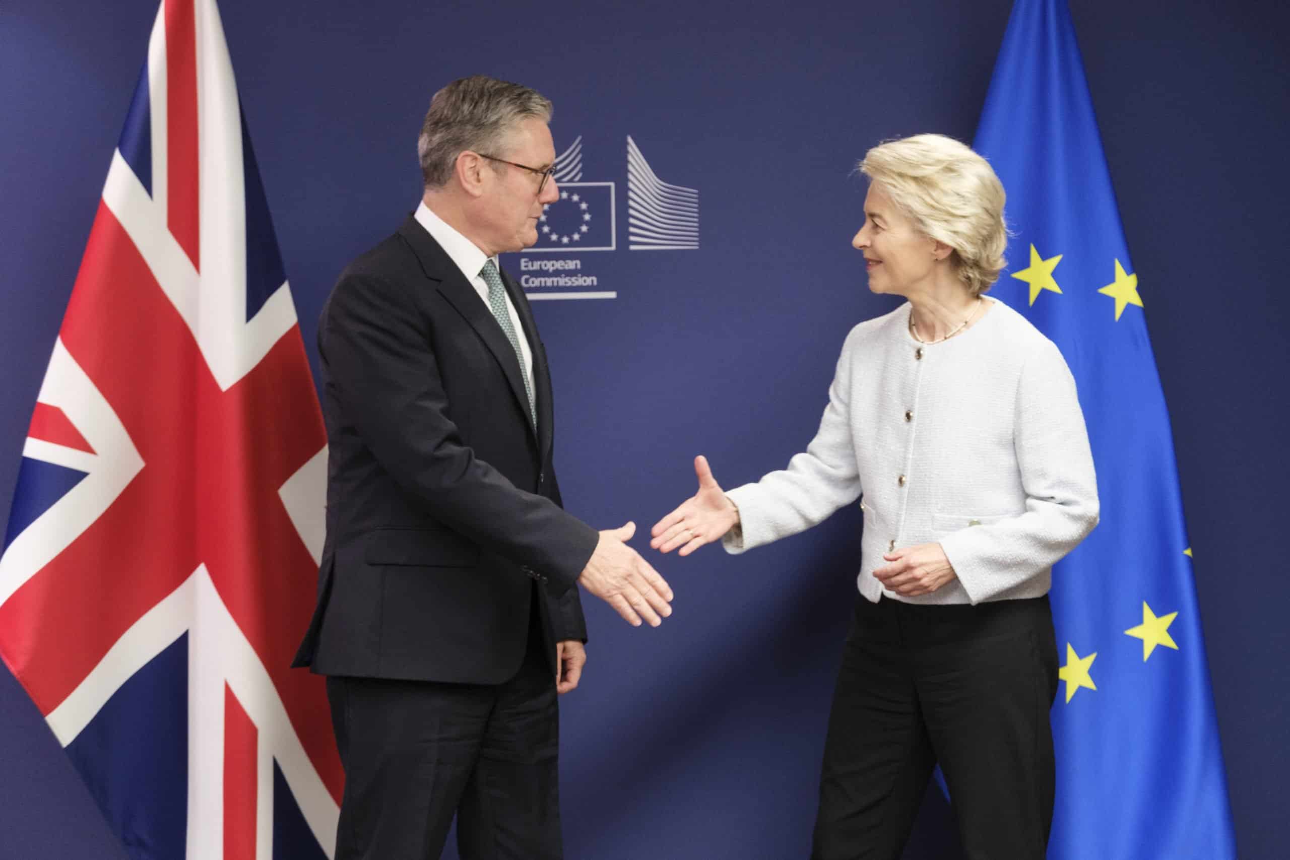 UK looking to hire EU negotiator to ‘reset’ relationship